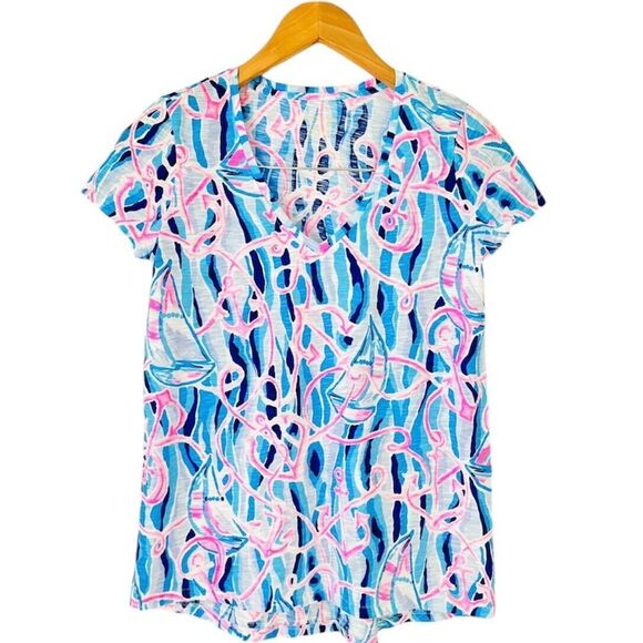 Lilly Pulitzer Etta V Neck Top Short Sleeve Blue Reel Nautical Pink Sailing XXS - Picture 2 of 8